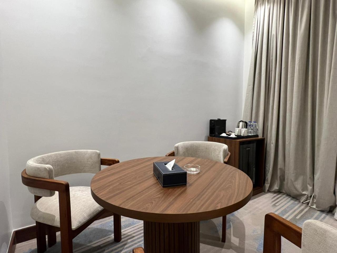 Anan Hotel リヤード エクステリア 写真